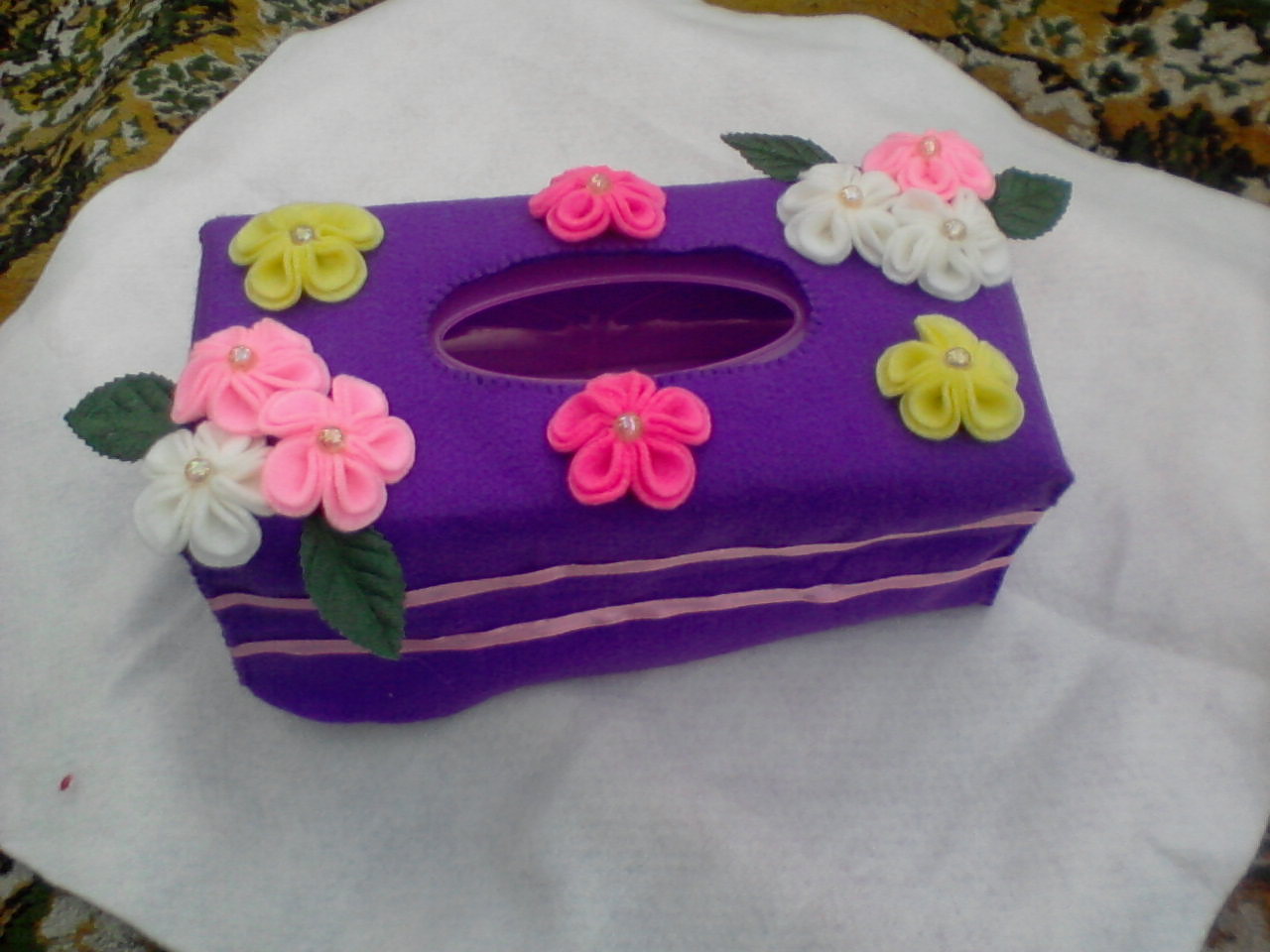  tempat tissue ungu flanel  bunga zafhafelt